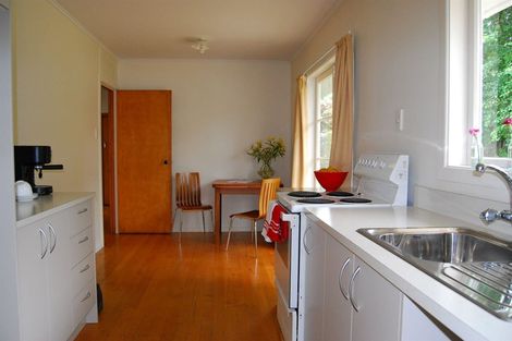 Photo of property in 74 Kervil Avenue, Te Atatu Peninsula, Auckland, 0610