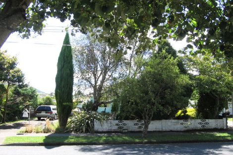 Photo of property in 52 Sheridan Crescent, Trentham, Upper Hutt, 5018