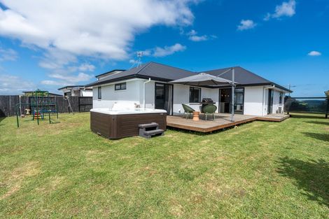 Photo of property in 12 Iwi Road, Baverstock, Hamilton, 3200