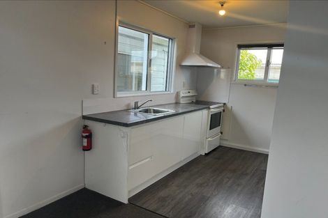 Photo of property in 12 Adkin Avenue, Levin, 5510