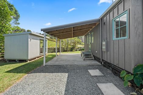 Photo of property in 806 Cove Road, Waipu, 0582