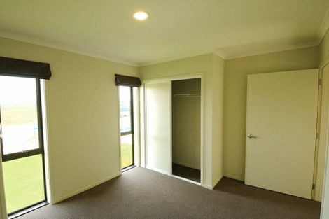 Photo of property in 35 Pakohe Street, Pegasus, 7612