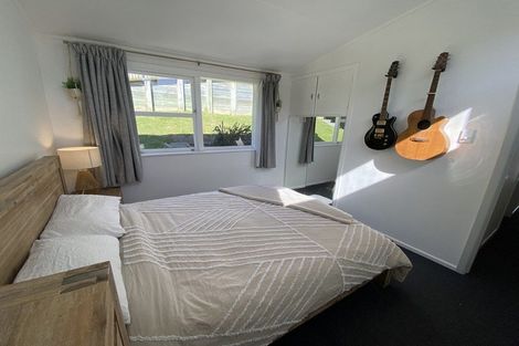 Photo of property in 76 Dowse Drive, Maungaraki, Lower Hutt, 5010