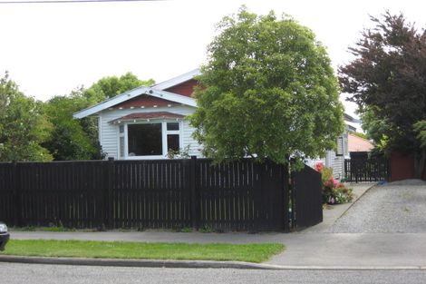 Photo of property in 33 Allard Street, Edgeware, Christchurch, 8013