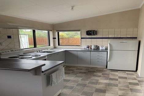 Photo of property in 18 Delaware Grove, Totara Park, Upper Hutt, 5018