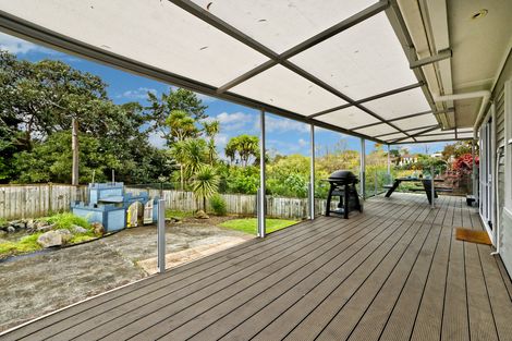 Photo of property in 124 Tiroroa Avenue, Te Atatu South, Auckland, 0610