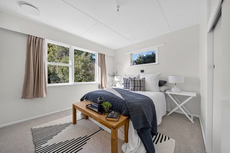 Photo of property in 17 Philip Street, Carterton, 5713