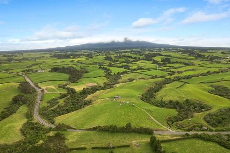 Photo of property in 718 Opunake Road, Cardiff, 4391