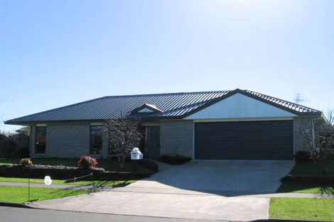 Photo of property in 34 Admiral Crescent, Flagstaff, Hamilton, 3210