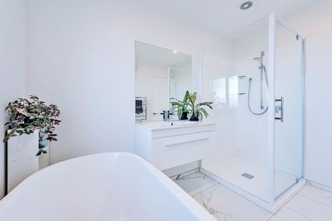 Photo of property in 14 Miskell Street, Pegasus, 7612