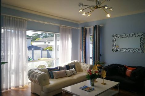 Photo of property in 11 Agnew Place, Albany, Auckland, 0632