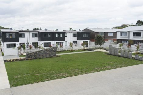 Photo of property in 26 Komanawa Lane, Mount Wellington, Auckland, 1062