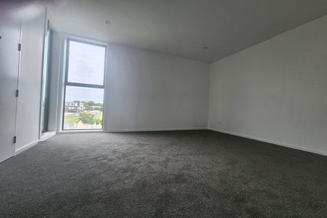 Photo of property in 15 Tiraumea Drive, Pakuranga, Auckland, 2010