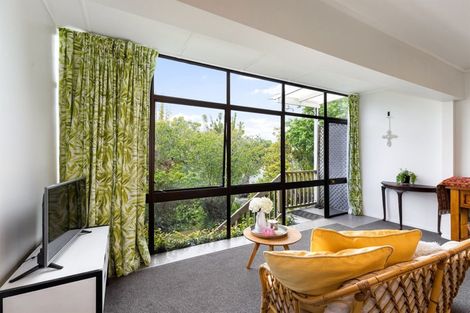 Photo of property in 3/18 Bevyn Street, Castor Bay, Auckland, 0620