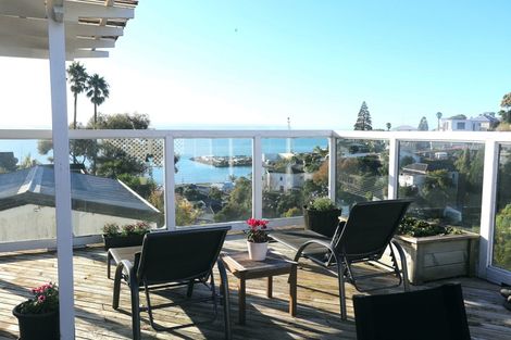 Photo of property in 9 Bay View Road, Bluff Hill, Napier, 4110