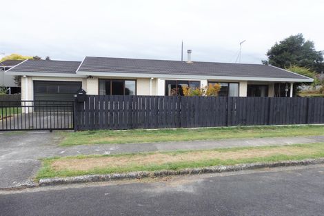 Photo of property in 66 Byron Street, Leamington, Cambridge, 3432