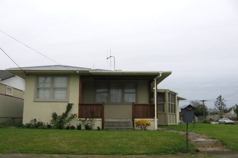 Photo of property in 23 Peters Avenue, Cloverlea, Palmerston North, 4412