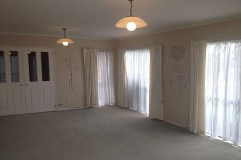 Photo of property in 9 Halstead Place, Huntington Park, Auckland, 2013