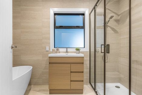 Photo of property in 8 Happy Home Road, Westmorland, Christchurch, 8025