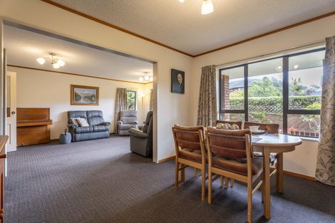 Photo of property in 7 Montrose Grove, Churton Park, Wellington, 6037