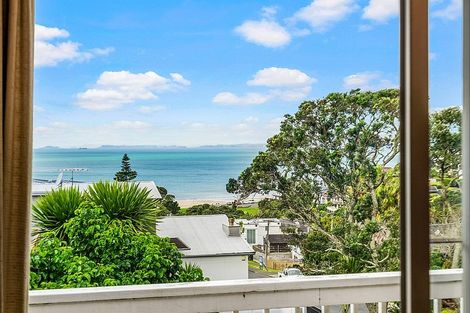 Photo of property in 26 Masterton Road, Rothesay Bay, Auckland, 0630