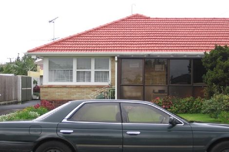 Photo of property in 37a Sunnyside Crescent, Papatoetoe, Auckland, 2025