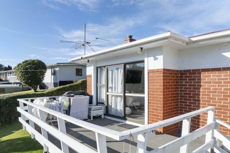 Photo of property in 489 Kaikorai Valley Road, Bradford, Dunedin, 9011