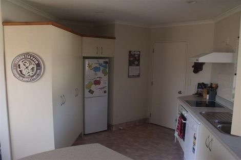 Photo of property in 3/28 Te Aute Road, Havelock North, 4130