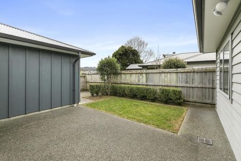 Photo of property in 1398 High Street, Taita, Lower Hutt, 5011