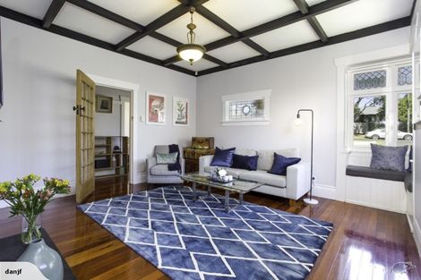 Photo of property in 26 Aramoana Avenue, Devonport, Auckland, 0624