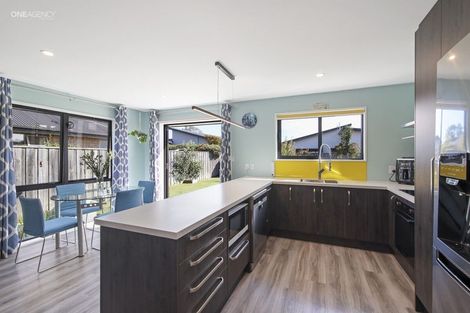 Photo of property in 10 Manuka Street, Pegasus, 7612