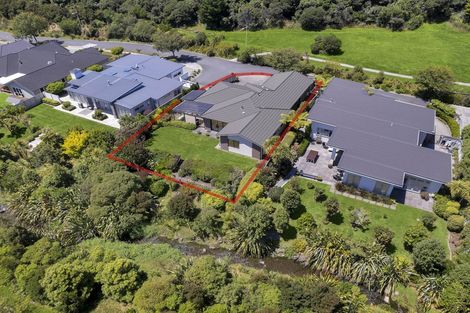 Photo of property in 12 Optimist Way, Whitby, Porirua, 5024