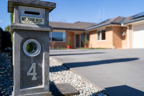 Photo of property in 4 Brancaster Place, Cambridge, 3434