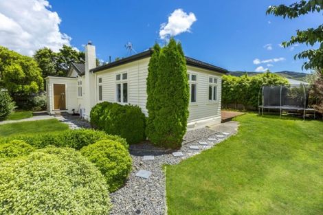 Photo of property in 276a Fergusson Drive, Heretaunga, Upper Hutt, 5018
