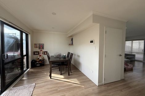 Photo of property in 6d Christmas Road, Manurewa, Auckland, 2102