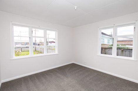 Photo of property in 9 Hayward Road, Ngatea, 3503