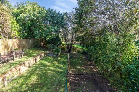 Photo of property in 3 Tranquil Glade, Hillcrest, Auckland, 0627