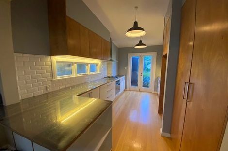 Photo of property in 29 Maida Vale Road, Roseneath, Wellington, 6011