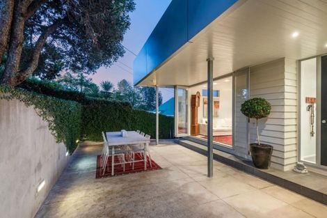 Photo of property in 1/22 Matipo Road, Mairangi Bay, Auckland, 0630