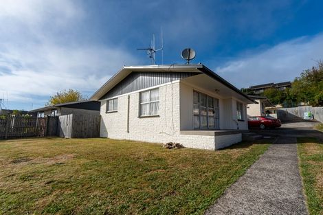 Photo of property in 73 Bremworth Avenue, Dinsdale, Hamilton, 3204