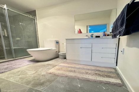 Photo of property in 41 Farmland Road, Papakura, 2110