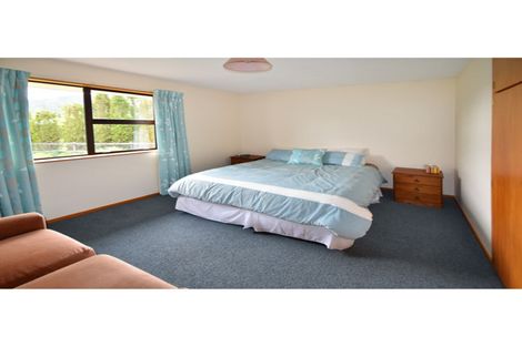 Photo of property in 11 Saint Cuthbert Place, Omarama, 9412