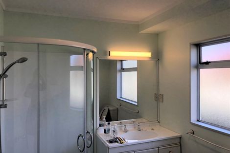 Photo of property in 10 Moverley Place, Pukete, Hamilton, 3200