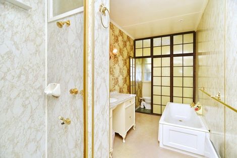 Photo of property in 101 Windermere Road, Papanui, Christchurch, 8053