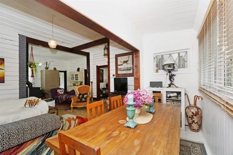 Photo of property in 72 King Street, Opunake, 4616