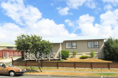 Photo of property in 104 Gemstone Drive, Birchville, Upper Hutt, 5018