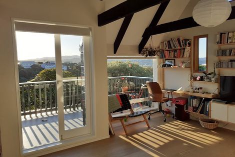 Photo of property in 4/8 Elphinstone Avenue, Strathmore Park, Wellington, 6022