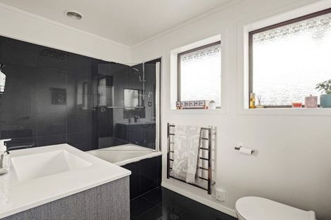 Photo of property in 51 Brighton Road, Green Island, Dunedin, 9018