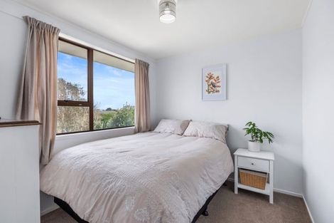 Photo of property in 240 Pukehina Parade, Pukehina, Te Puke, 3189