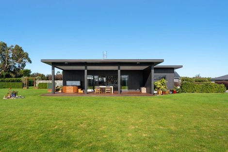 Photo of property in 25 Mill Grove, Clareville, Carterton, 5713